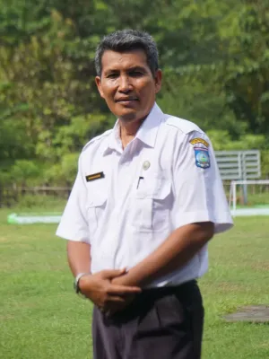 Burhanuddin, S.Pi., M.M.Inov.